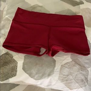 Fleo Shorts - size medium